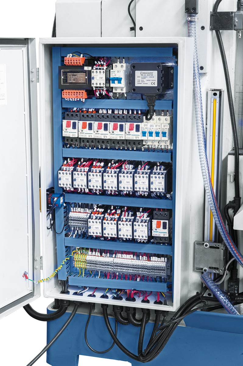 Universalfräsmaschine UWF 90 - 1270 inkl. 3-Achs-DRO ES-12 H und pneumat.WK-Klemmung *