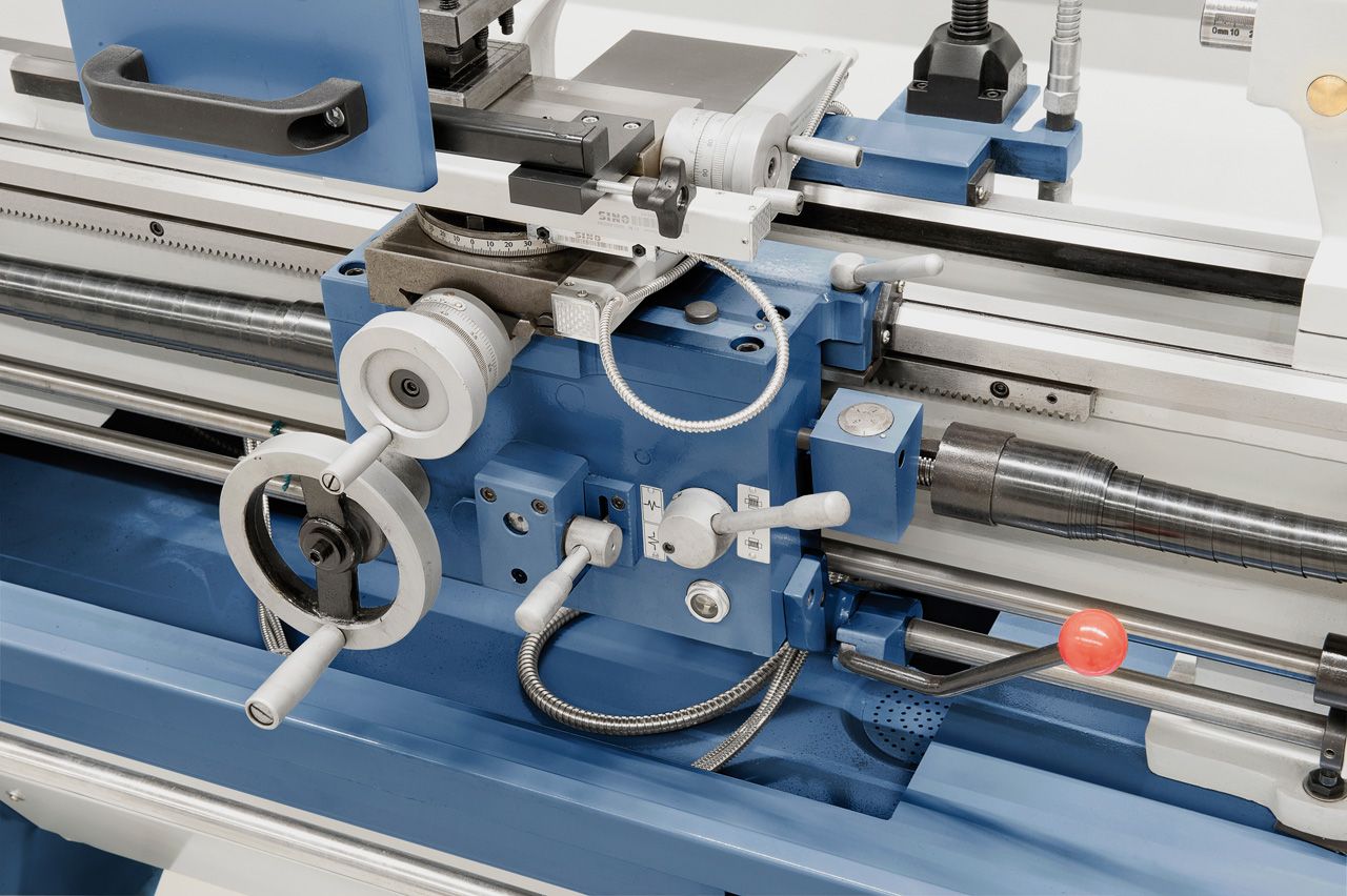 Leit- und Zugspindeldrehmaschine Standard 165 V-Top inkl. 3-Achs-Digitalanzeige ES-12 V *