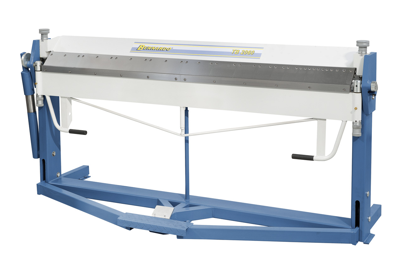 Schwenkbiegemaschine TB 2060 *