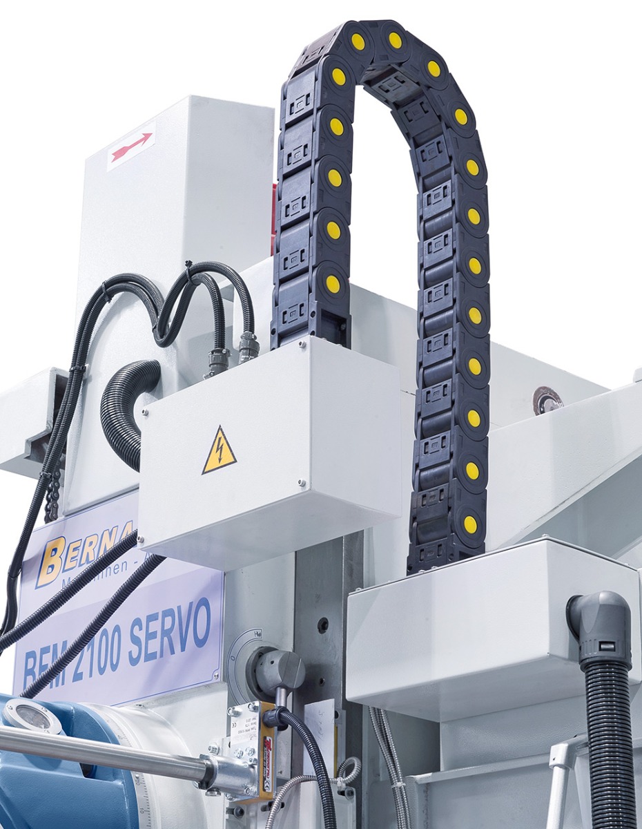Bettfräsmaschine BFM 2100 Servo inkl. 3-Achs-Digitalanzeige ES-12 H **