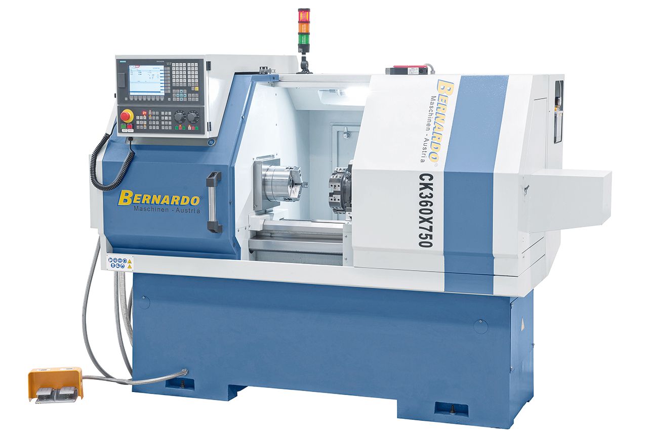 CNC-Drehmaschine CK 360 x 500 *
