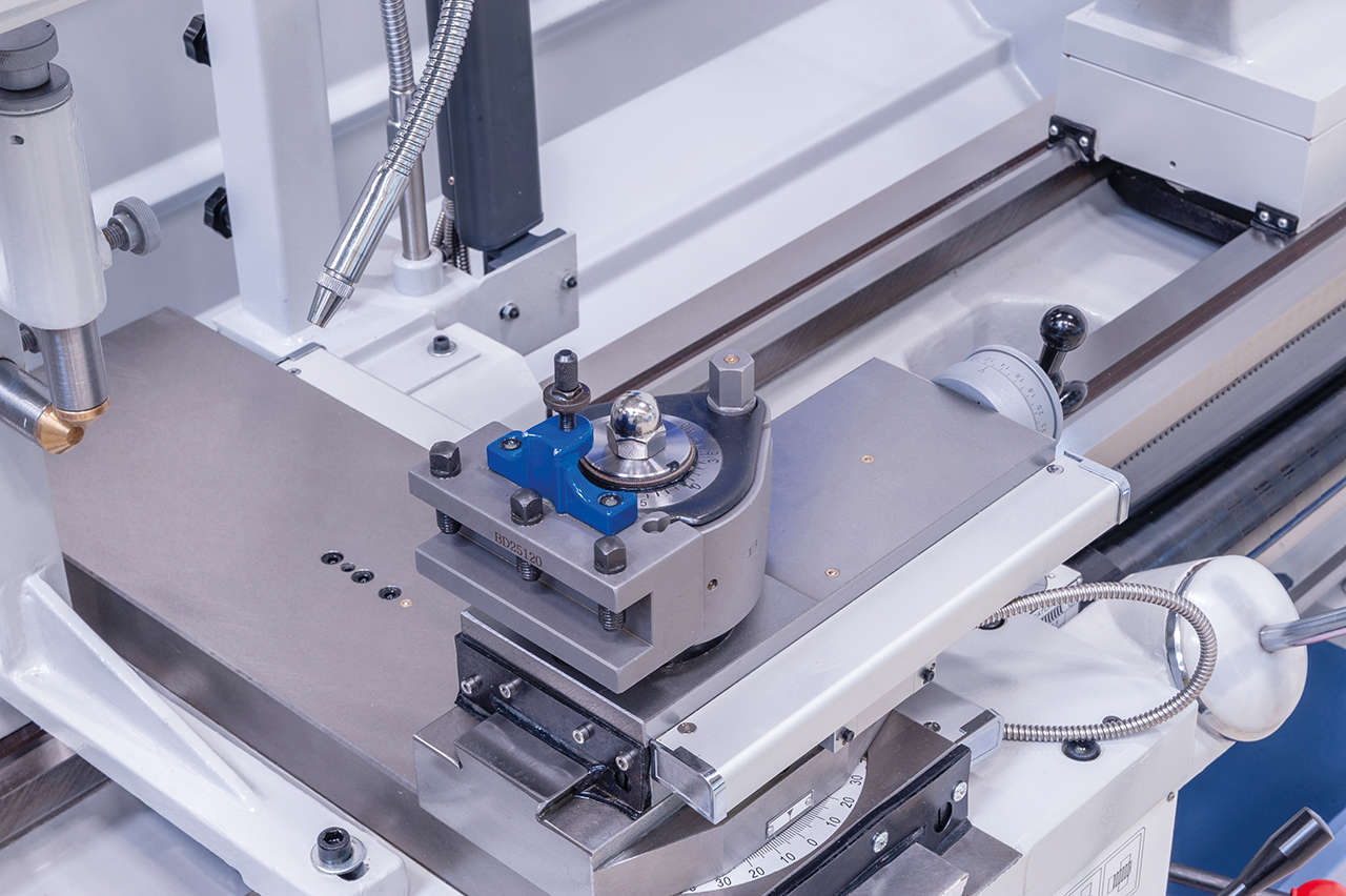 Universaldrehmaschine Solid 460 x 2000 Pro inkl. 3-Achs-Digitalanzeige *