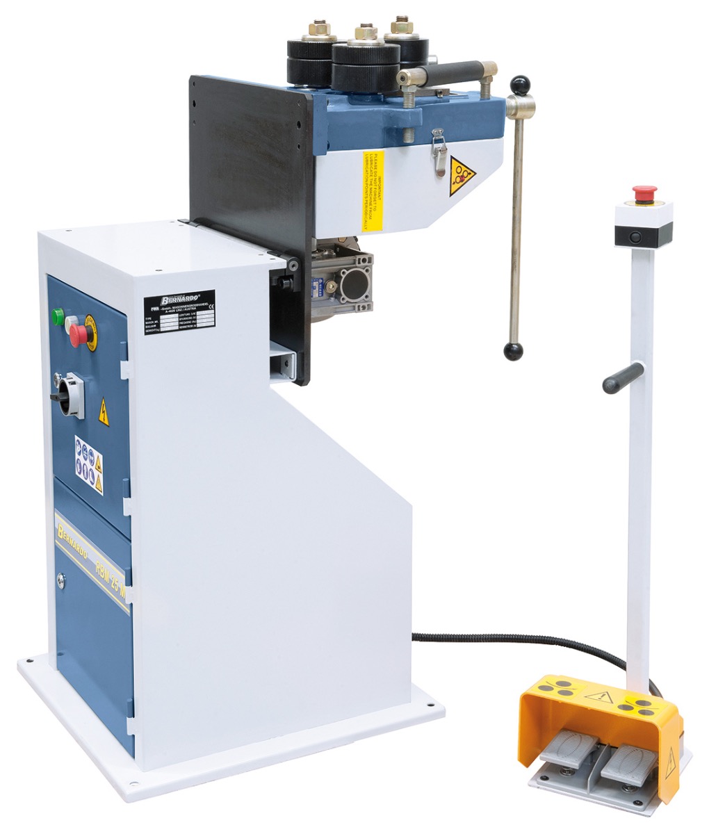 Motorische Ringbiegemaschine RBM 25 M