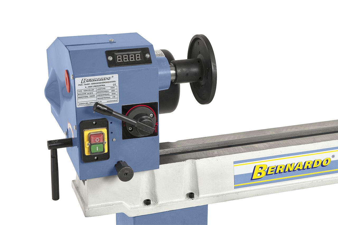 Drechselmaschine KDM 1100 / 400 V mit Kopiereinrichtung