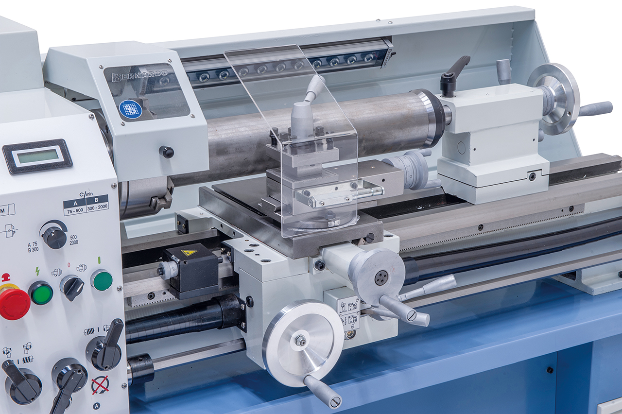 Leit- und Zugspindeldrehmaschine Profi 750 Vario / 400 V inkl. 2-Achs Digitalanzeige ES-12 V