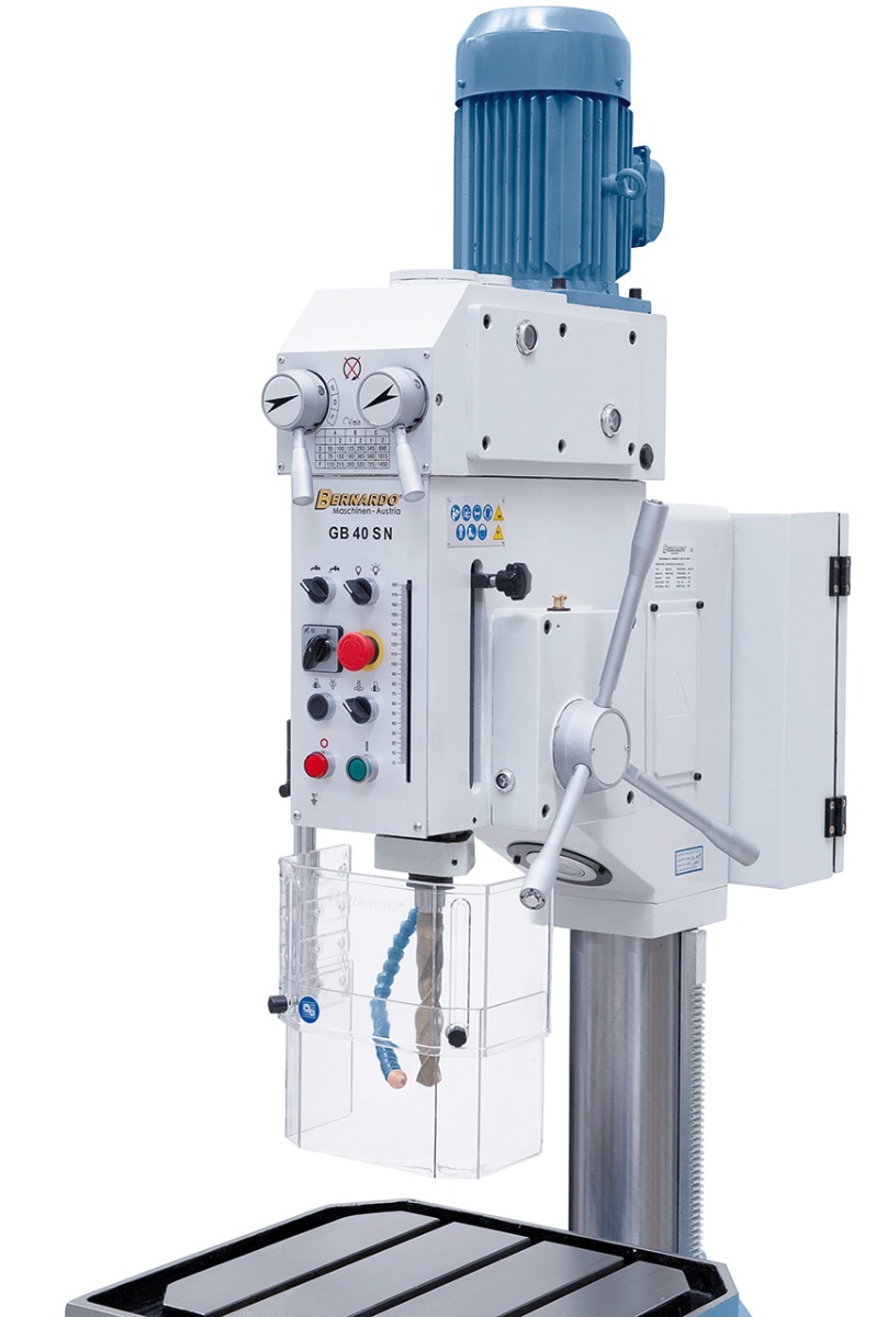 Getriebe-Säulenbohrmaschine GB 40 SN mit Winkeltisch
