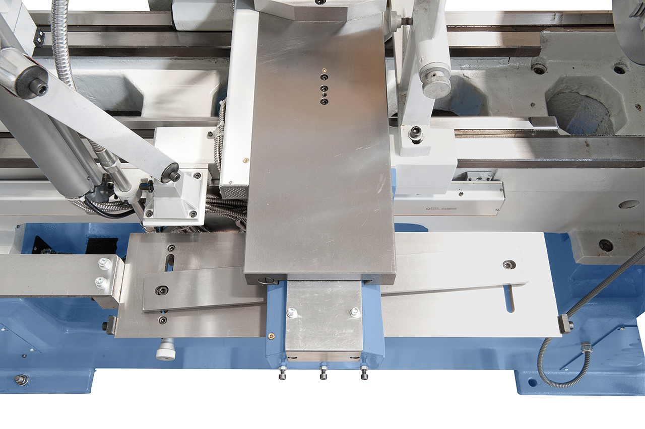 Universaldrehmaschine Solid 460 x 2000 Pro inkl. 3-Achs-Digitalanzeige *