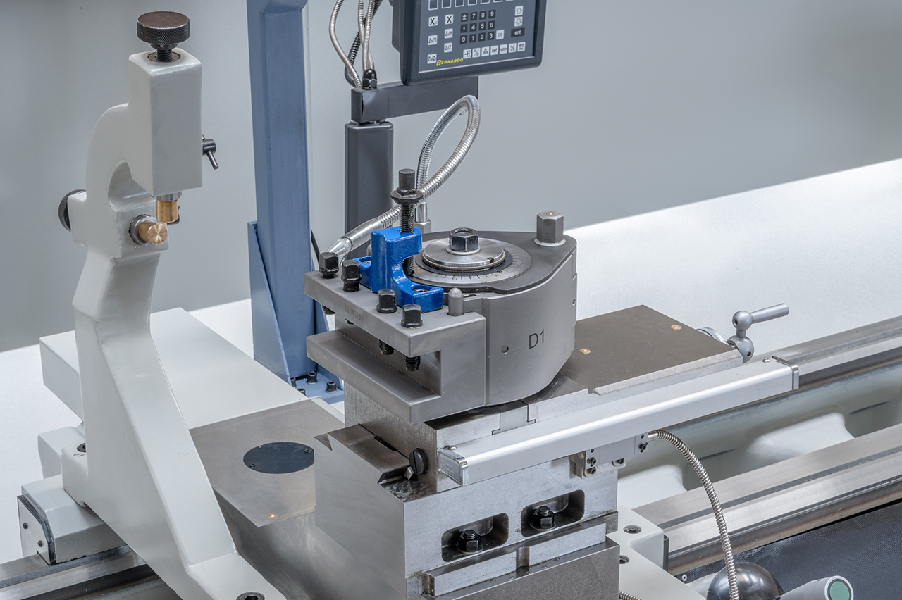 Produktionsdrehmaschine Goliath 800 x 1000 inkl. 3-Achs-Digitalanzeige *
