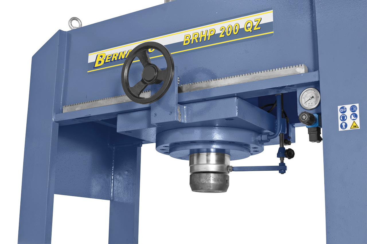 Hydraulische Werkstattpresse BRHP 100 QZ mit querverfahrbar. Druckzylinder *