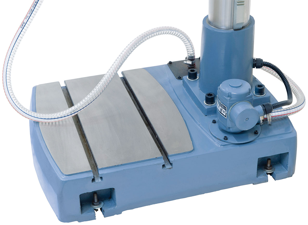 Getriebe-Tischbohrmaschine GB 28 S mit Kühlmitteleinrichtung