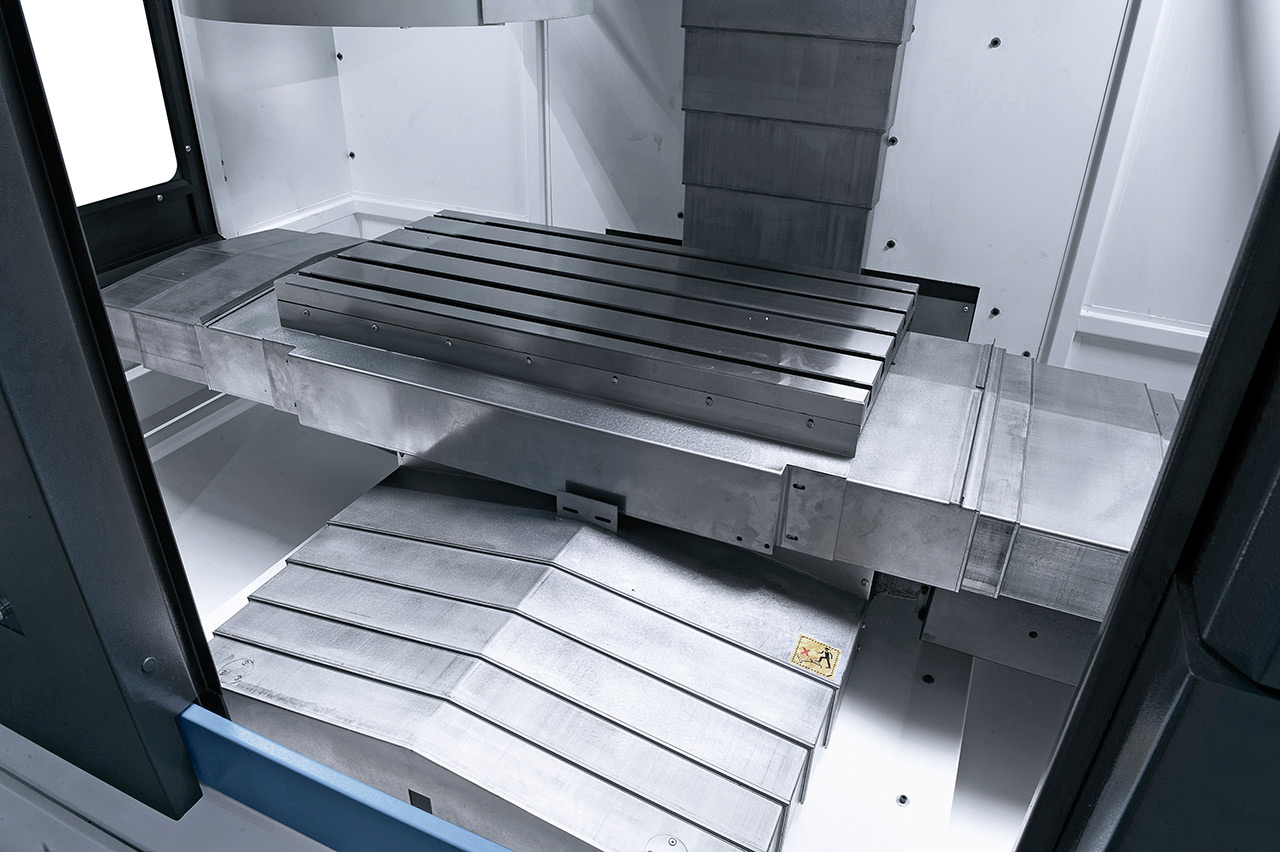 CNC-Vertikal-Bearbeitungszentrum VMC 1050 mit Siemens Steuerung SINUMERIK 808D Advanced 16