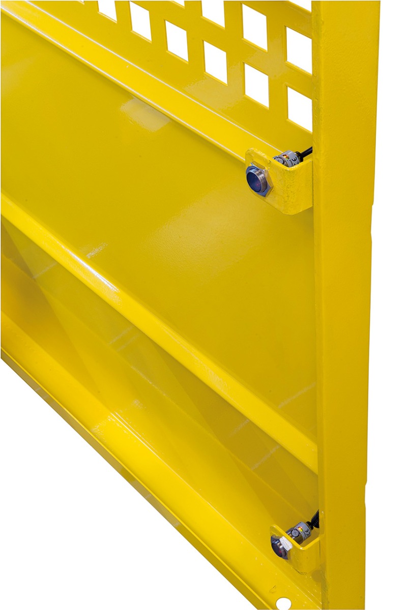 Motorische Tafelschere mit Blechauswurf nach vorne (max. 400 mm) und hinten MTE 1560 x 3 mm NCC *