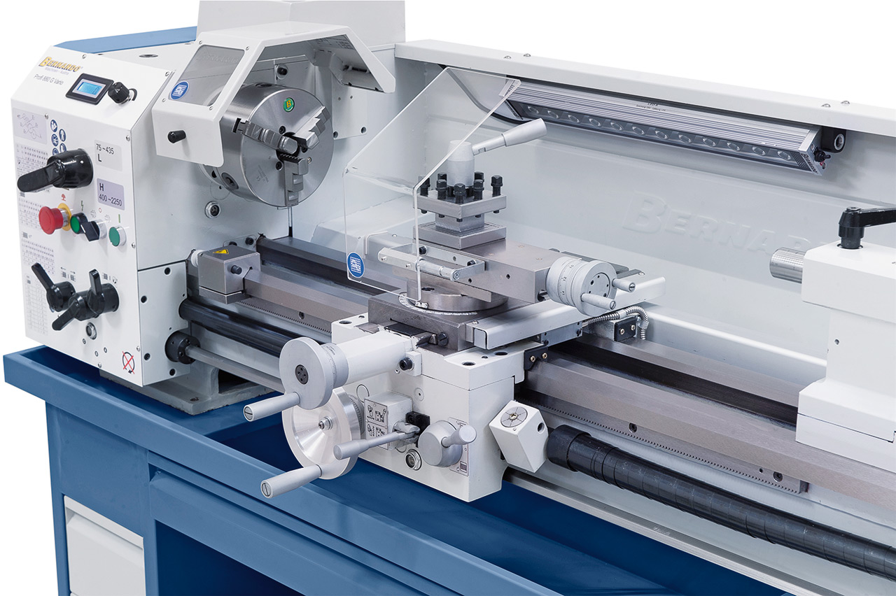 Leit- und Zugspindeldrehmaschine Profi 880 G Vario / 400 V inkl. 2-Achs-Digitalanzeige ES-12 V
