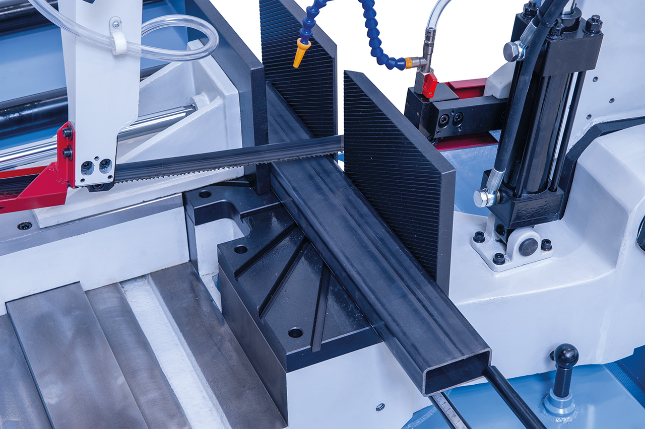 Halbautomatische Doppelgehrungsbandsäge DGS 460 HV