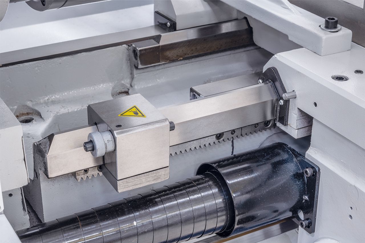 Universaldrehmaschine Solid 460 x 2000 Pro Vario *
