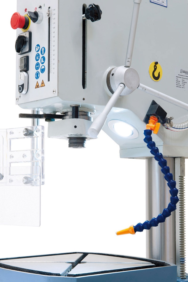 Getriebe-Tischbohrmaschine GB 28 T mit Kühlmitteleinrichtung