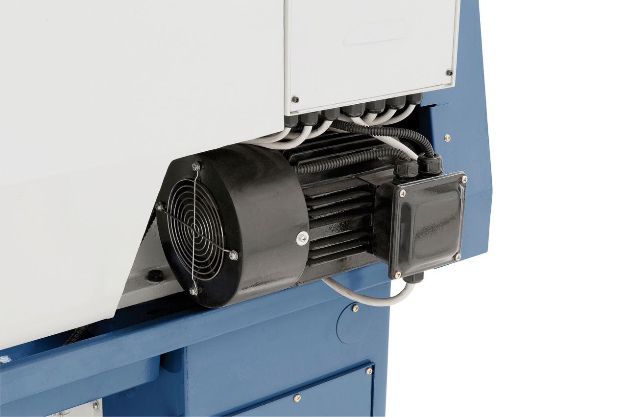 Leit- und Zugspindeldrehmaschine Standard 150 V-Plus *