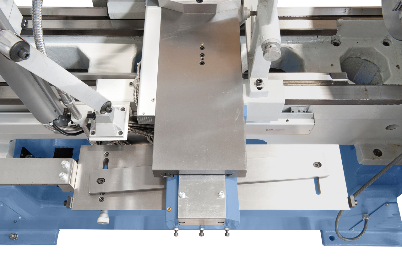 Produktionsdrehmaschine Titan 660 x 1500 Vario *