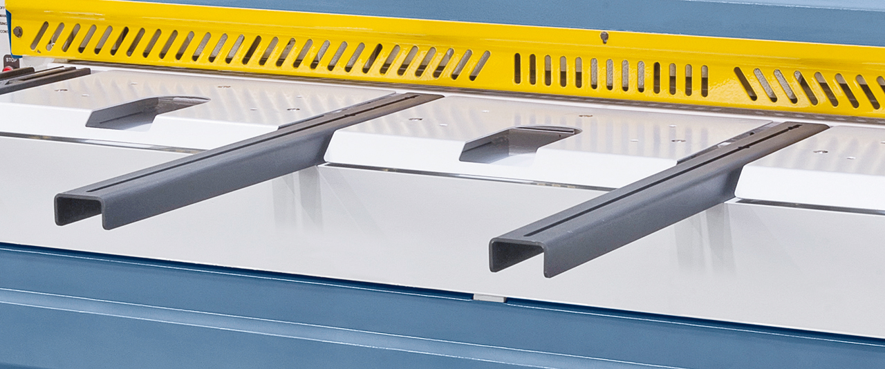 Motorische Tafelschere MTA 2060 x 3 mm mit man. Hinteranschlag *