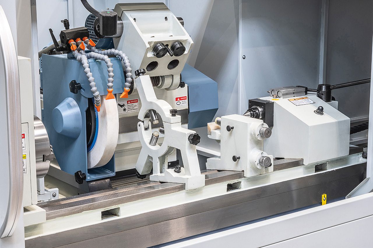 Universal-Schleifmaschine URS 32100 PLC **