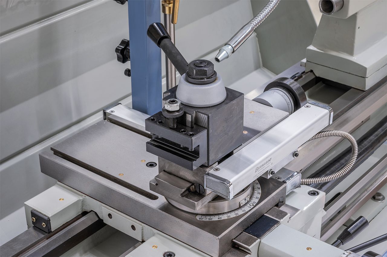 Leit- und Zugspindeldrehmaschine Master 165 Pro inkl. 3-Achs-Digitalanzeige ES-12 V *