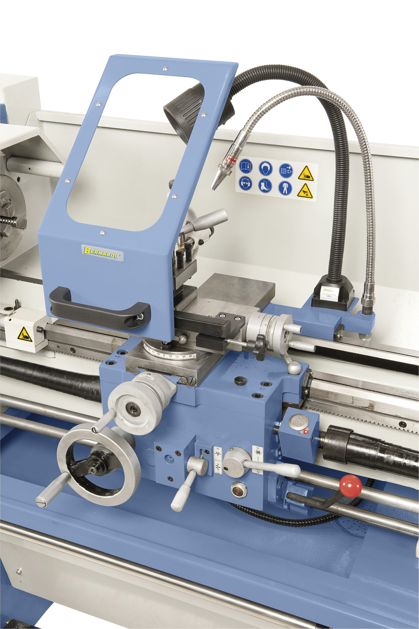 Leit- und Zugspindeldrehmaschine Standard 150 Plus *