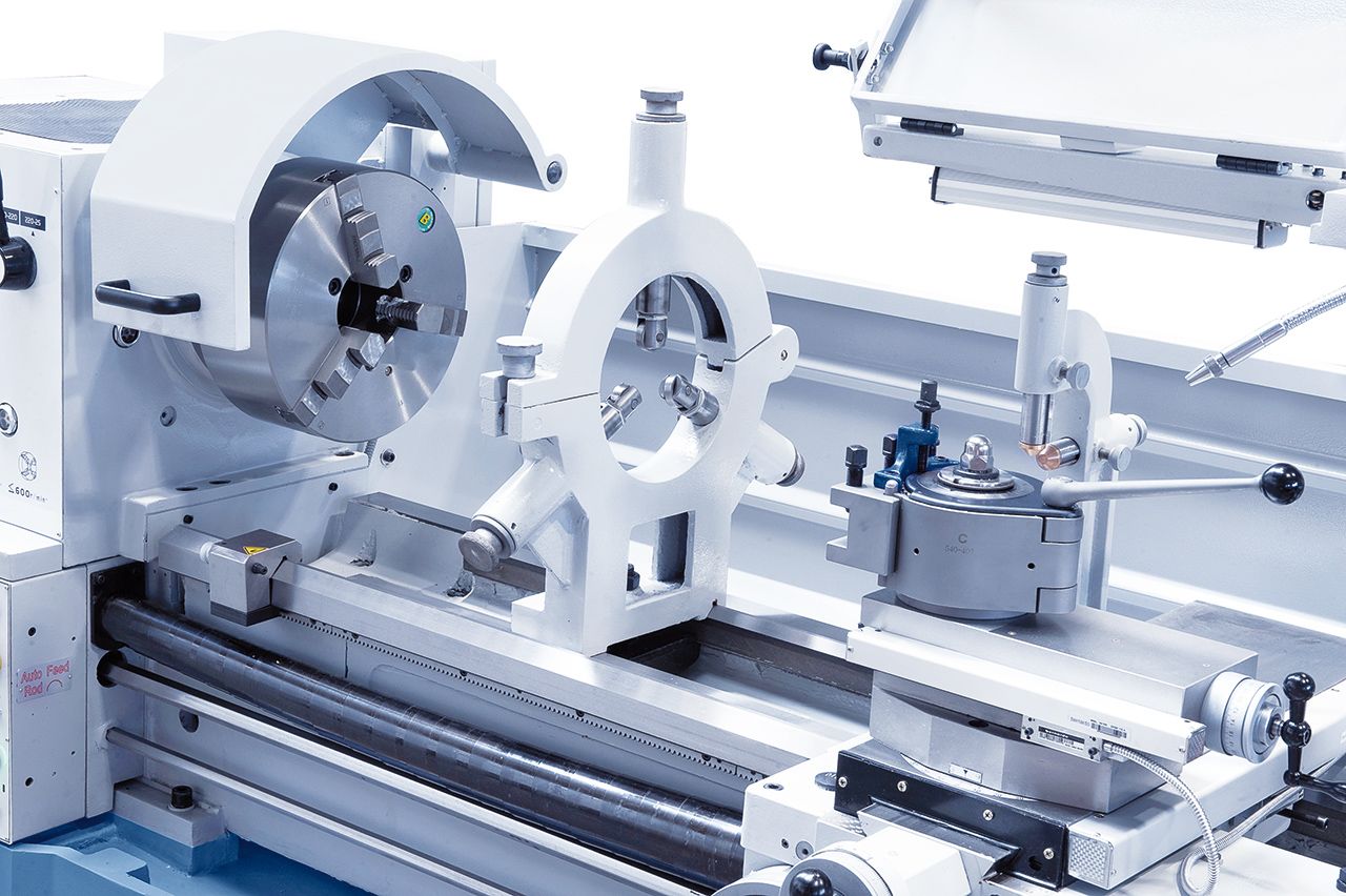 Produktionsdrehmaschine Titan 560 x 3000 Pro Vario *