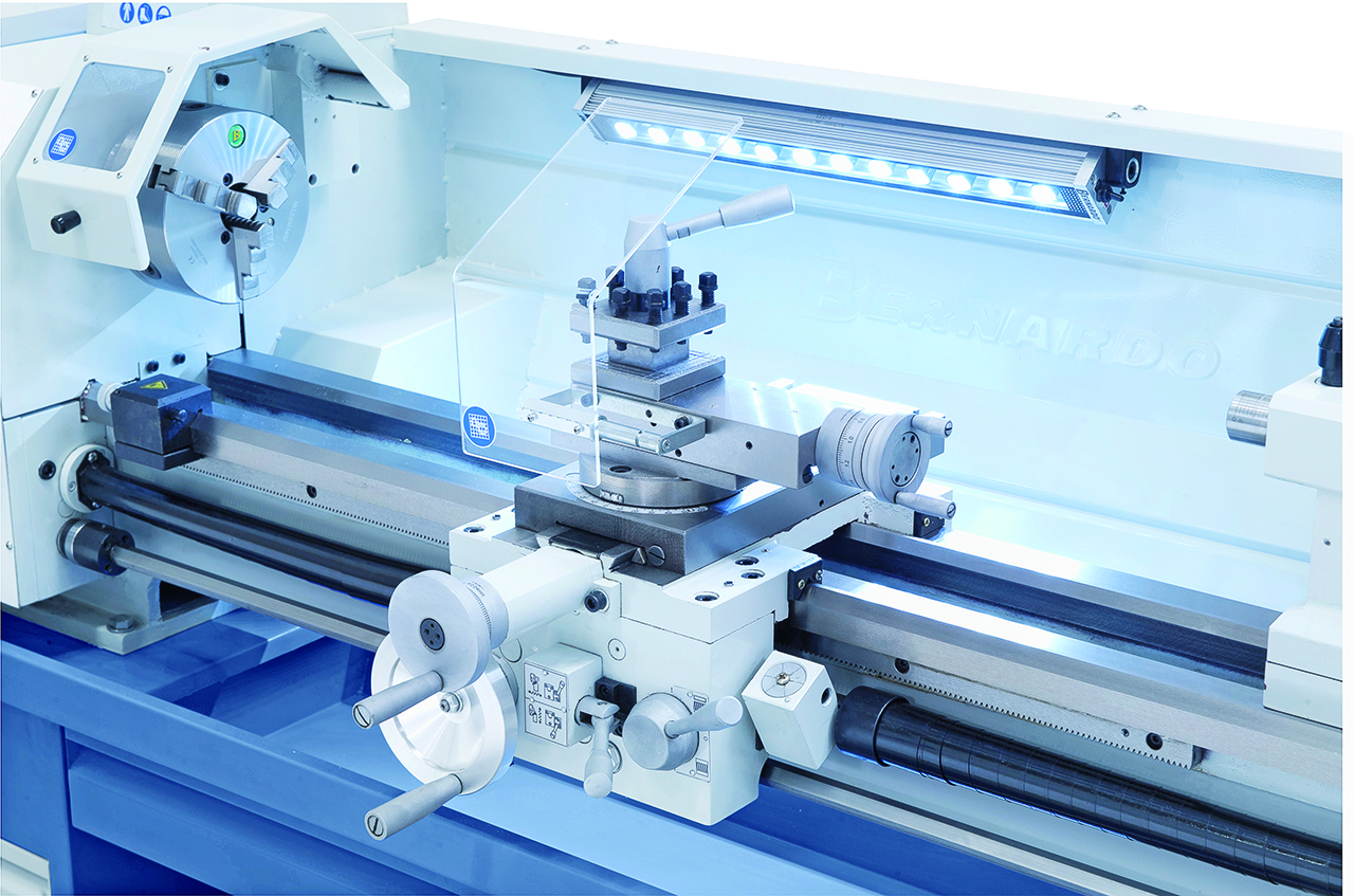 Leit- und Zugspindeldrehmaschine Profi 900 Vario / 230 V