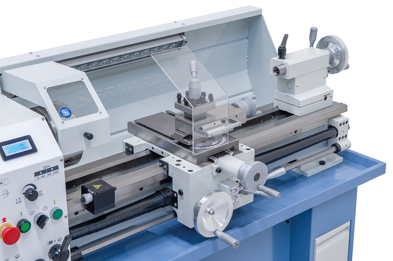Leit- und Zugspindeldrehmaschine Profi 750 Vario / 400 V